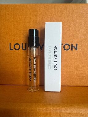 Louis Vuitton Coeur Battant sample NEW
